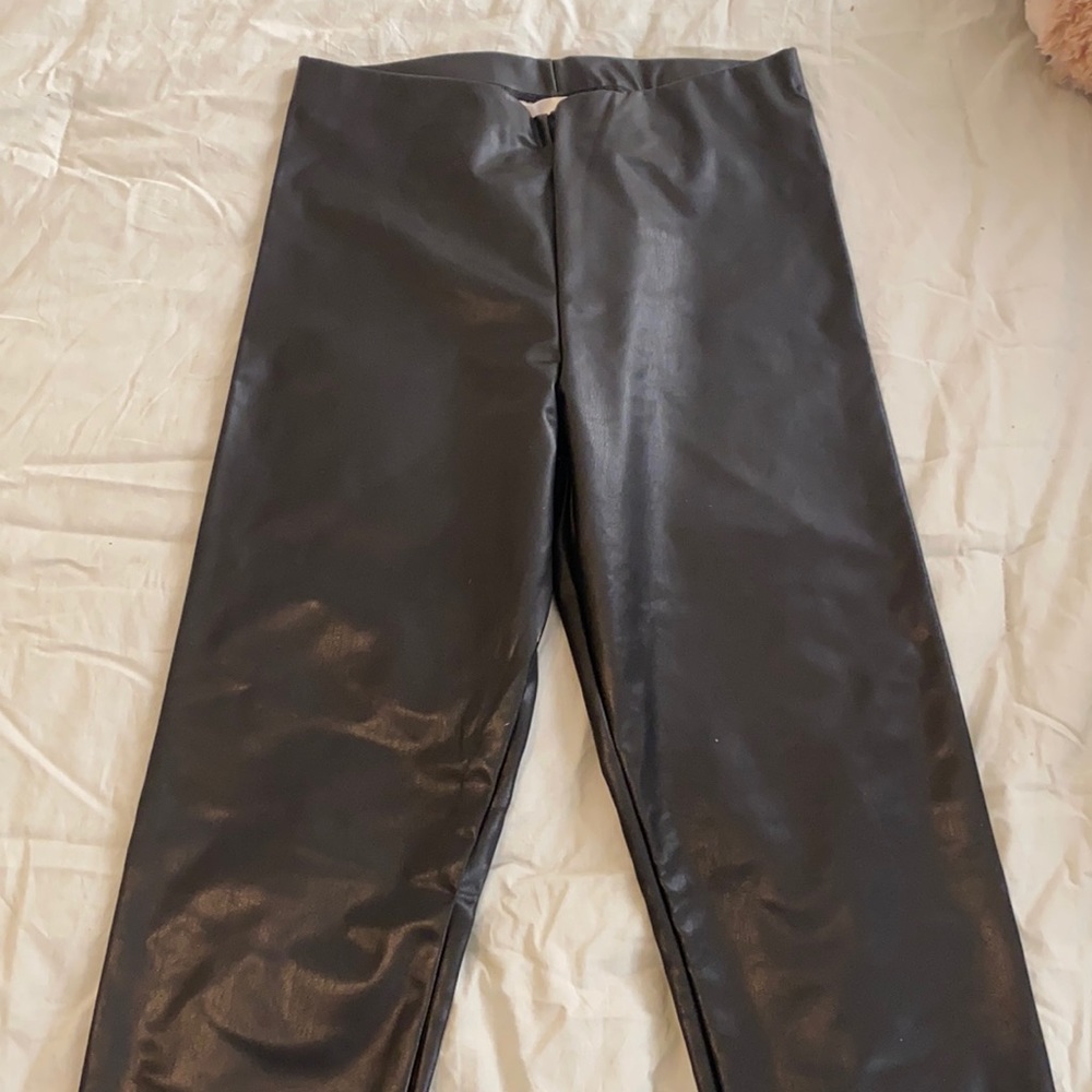 New!!! Black pants, medium